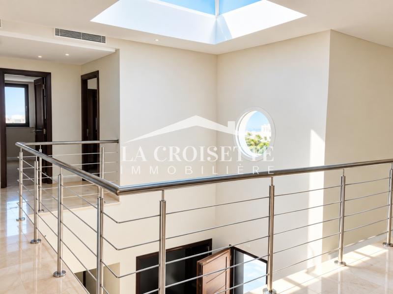 Villa S+4 avec piscine à Gammarth 